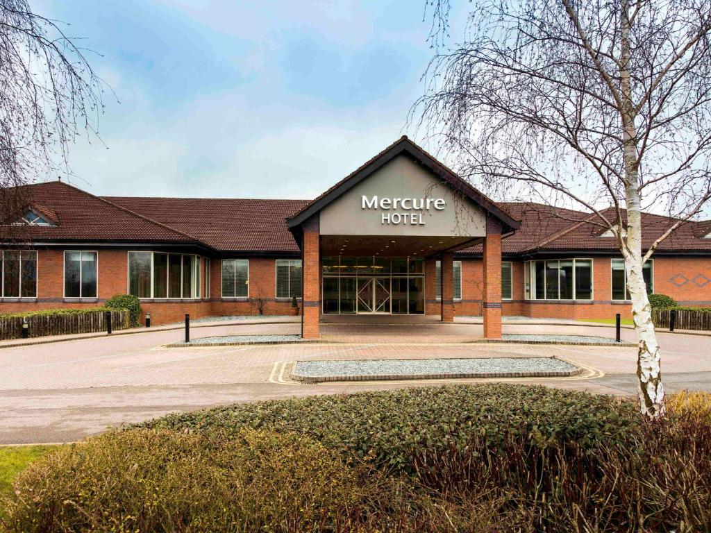 Mercure daventry court